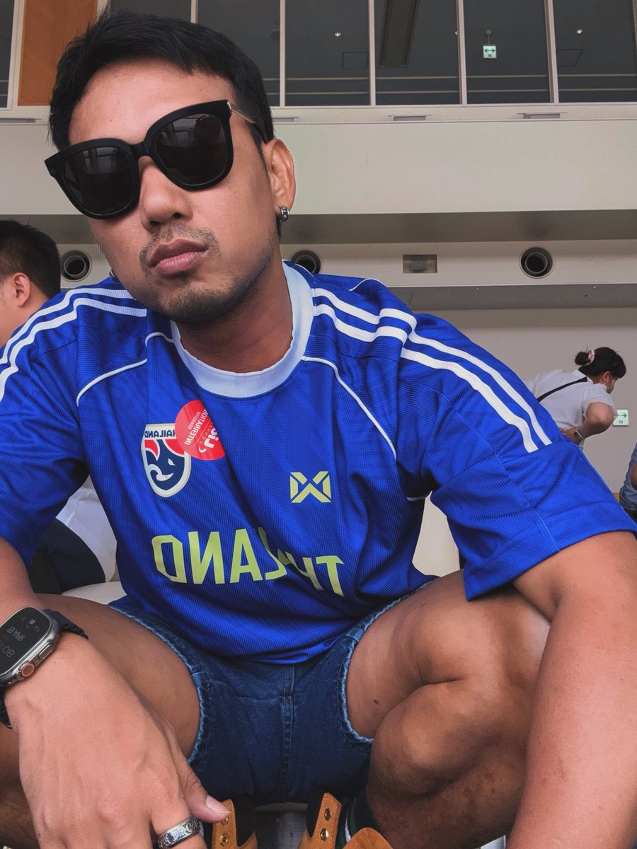 14P11A1981's tweet photo. All about me https://t.co/TgEBsoBys7