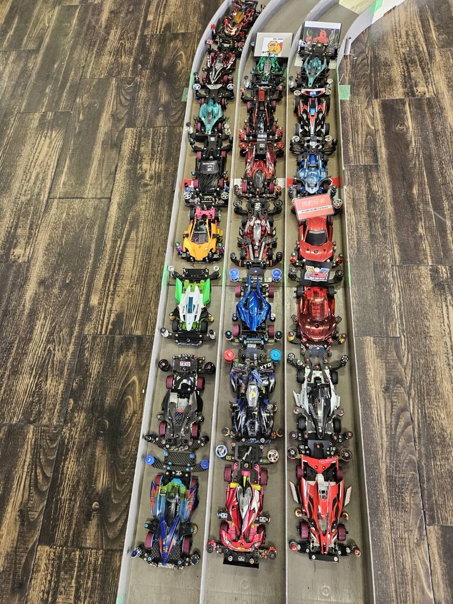 hangout_mini4's tweet photo. ガレージハングアウト高松
ミニ四駆ステーションチャレンジ&amp;6月月例大会
運営メンバー誰もおらずでしたが🙏
皆さんのご協力で無事終了できたと思います。
ほんとうにありがとうございました🙇‍♂️🙇‍♂️
次回レースは7月4日（土）のナイトレースを予定しております🙋‍♂️ https://t.co/2guI1Ez534