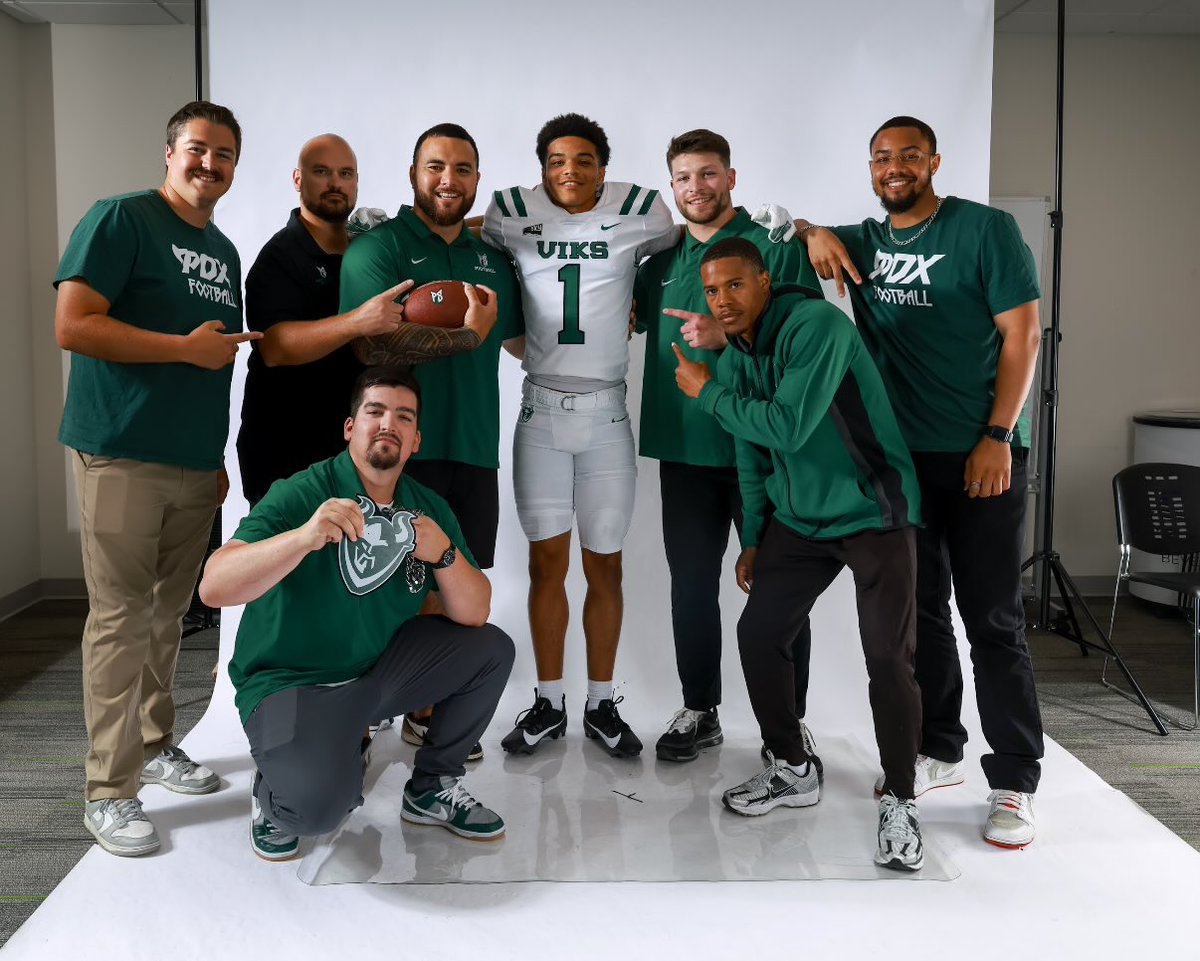 Derek Earl tweet media