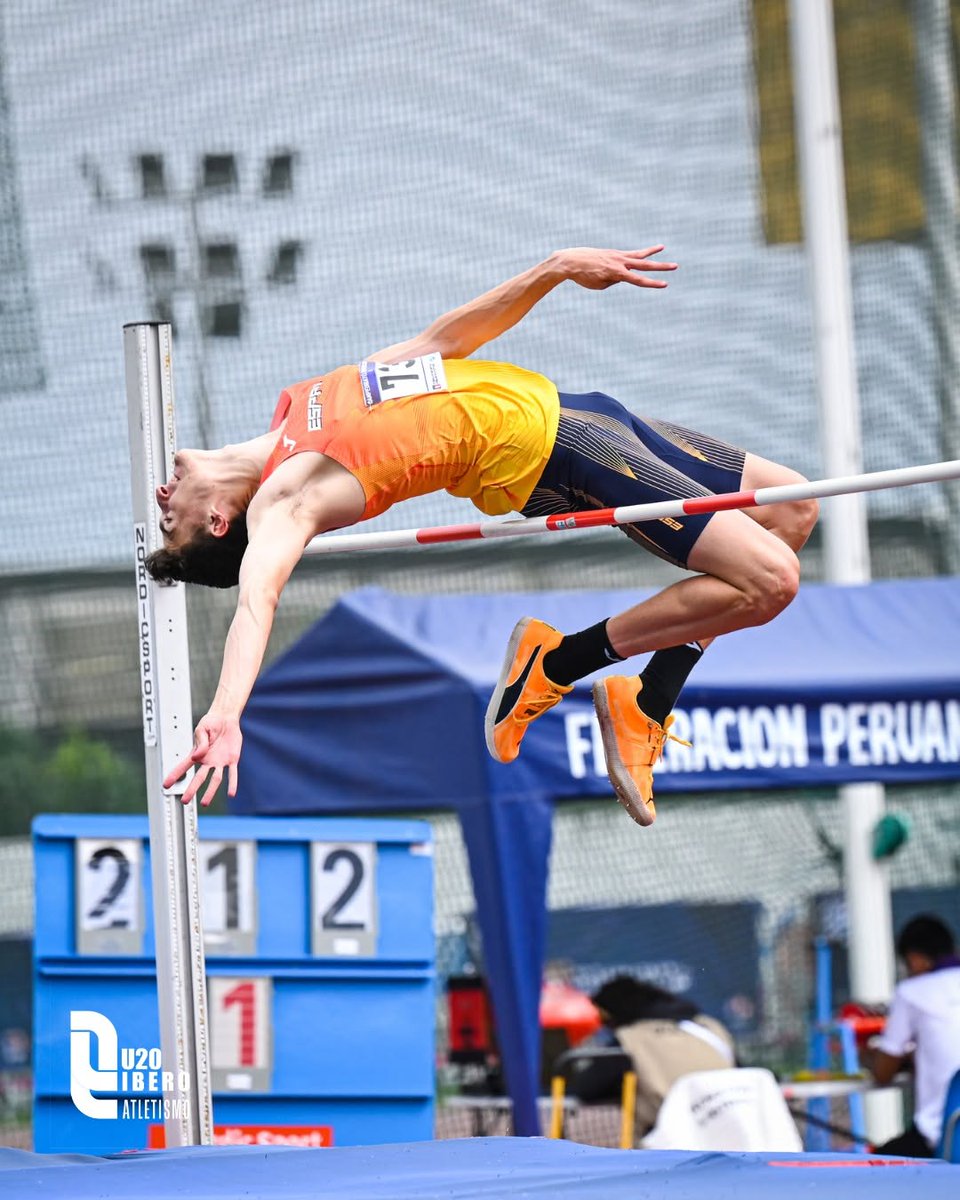 FactorRunning's tweet photo. Salto en Alto 🏃‍♂️: 
🥇 A. Muñoz 🇪🇸 2.14m 
🥈 L. Andria 🇪🇸 2.07m 
🥉 J. Vázquez Giraldo 🇨🇴 2.04m

🏃‍♀️ 800m: 
🥇 A. Lanuza 🇨🇷 2:09.56 
🥈 P. Barreto Vidal 🇪🇨 2:09.69 
🥉 C. Ramalho 🇧🇷 2:10.72 https://t.co/GEpNjomtGC