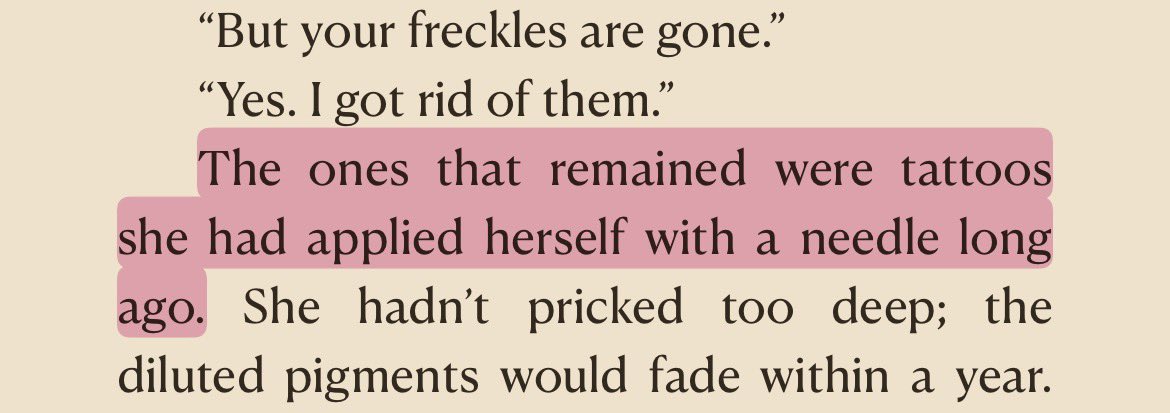 vitaaeris's tweet photo. The anime doesn’t mention this but part of Maomao’s freckles are actually tattoed to her face. The day she got kidnapped those made of clay were faded out, but she wasn’t fully bare. And even when wearing them men still attempted to assault her in the past. https://t.co/ecbmRVF5X8