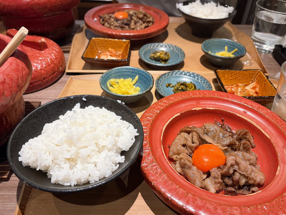 ___xx86's tweet photo. 美味しいお肉も食べてハッピーだった~🎶 https://t.co/R3X8pA9xv4