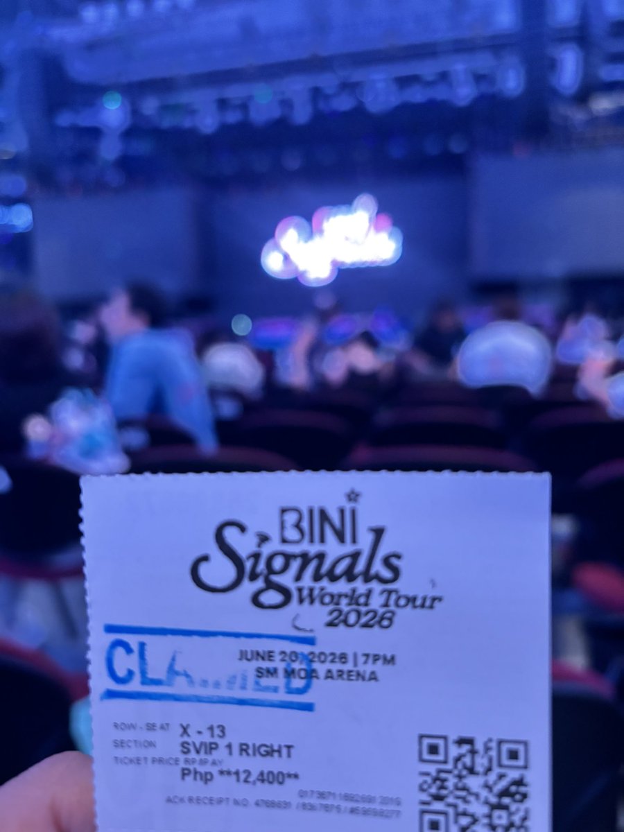 lorieroru's tweet photo. Oh ticket and stage muna ng d1 and d2 https://t.co/S50RRY2Dfo