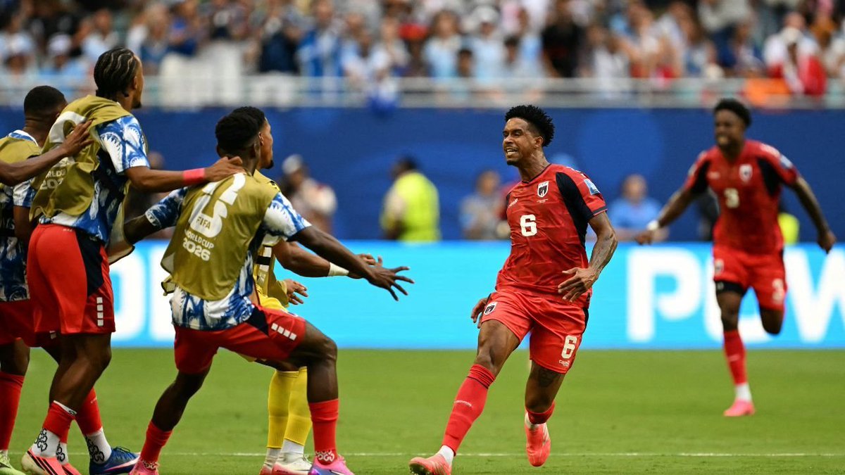 mmcr85's tweet photo. 36 partidos de 39 con goles en el #mundialdefútbol2026.

El equipo que anotó el primer gol no perdió en el 95% de las veces (24 triunfos 10 empates)

Sólo dos veces ganó el que concedió el primero: Alemania ante Costa de Marfil y Corea del Sur ante Rep. Checa. https://t.co/1rX83dsbKe