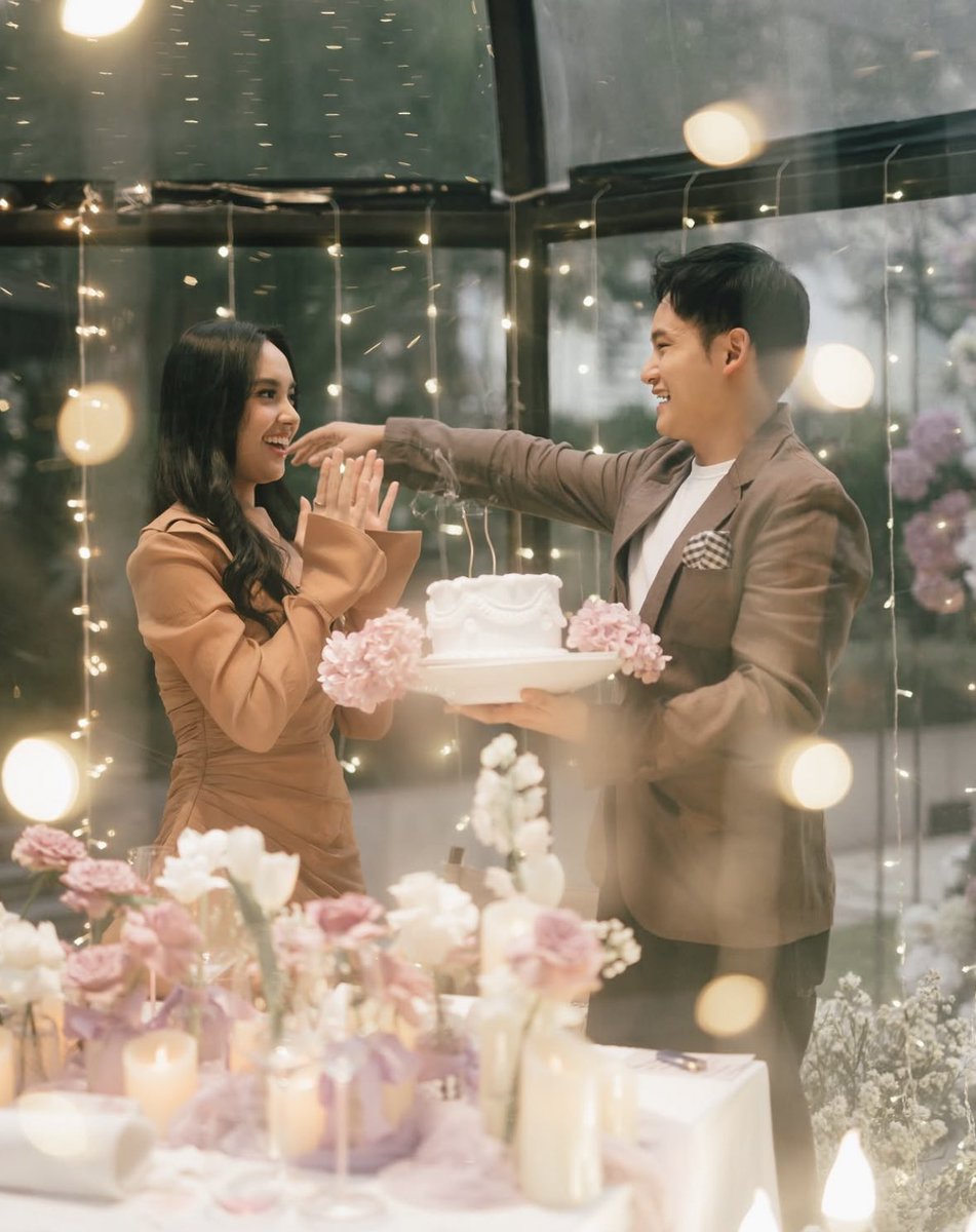 insidefolkative's tweet photo. Randy Martin berikan pesan manis untuk Lyodra di hari ulang tahunnya,

"Ngeliat kamu ketawa, selalu menenangkan. Selamat ulang tahun ya sayang...kamu luar biasa! aku bangga bisa ada di samping kamu dan melihat semua proses hebatmu. You are more than enough, always sayang 🤍" https://t.co/REibO5ZzO8