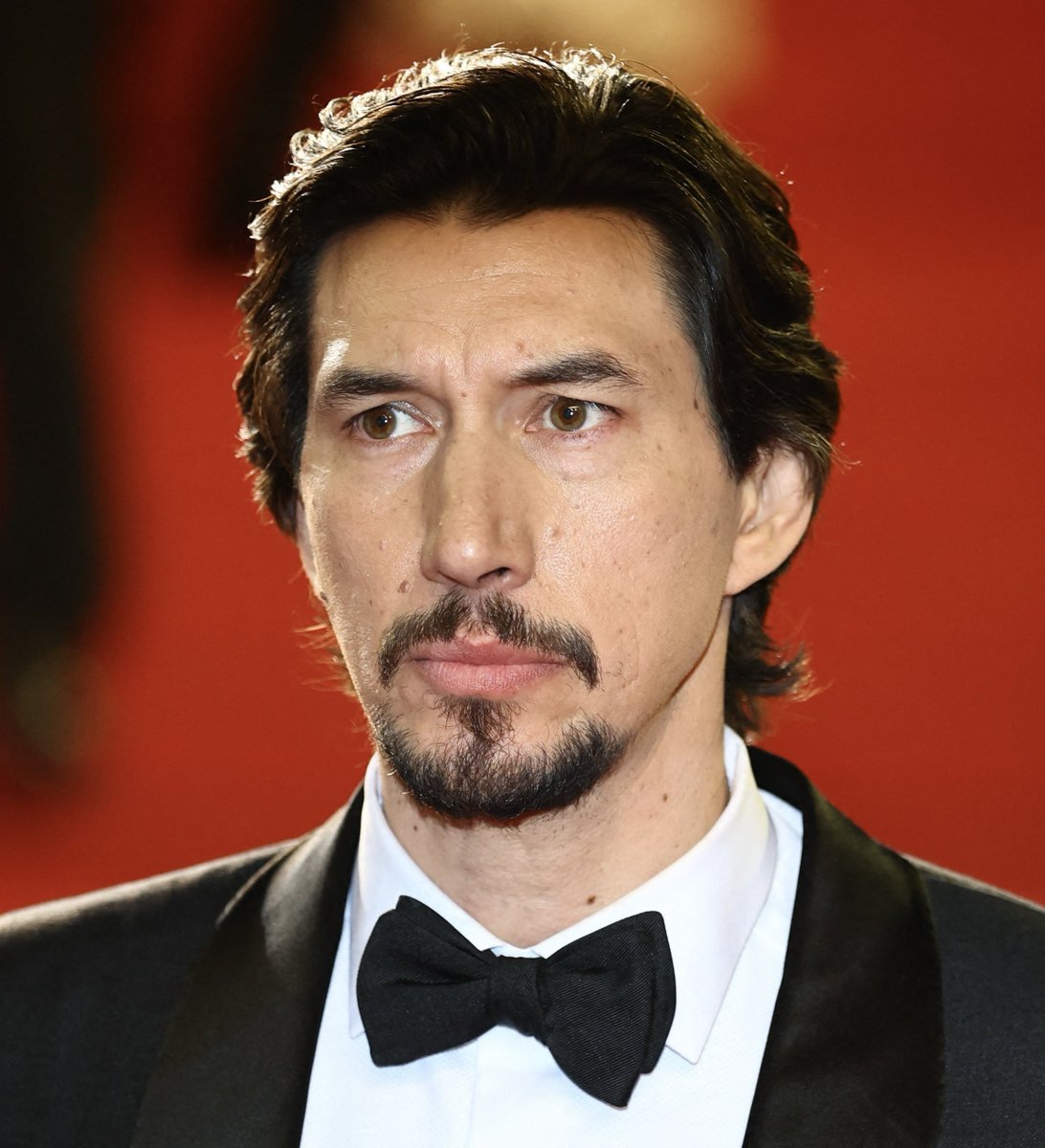 adamdrivercentl's tweet photo. his eye color 😍

Happy Father’s Day to Adam Driver and to all who celebrate

📸𝗌𝖺𝗋𝖺𝗁𝗆𝖾𝗒𝗌𝗌𝗈𝗇𝗇𝗂𝖾𝗋 https://t.co/OSrR1Ox6PD
