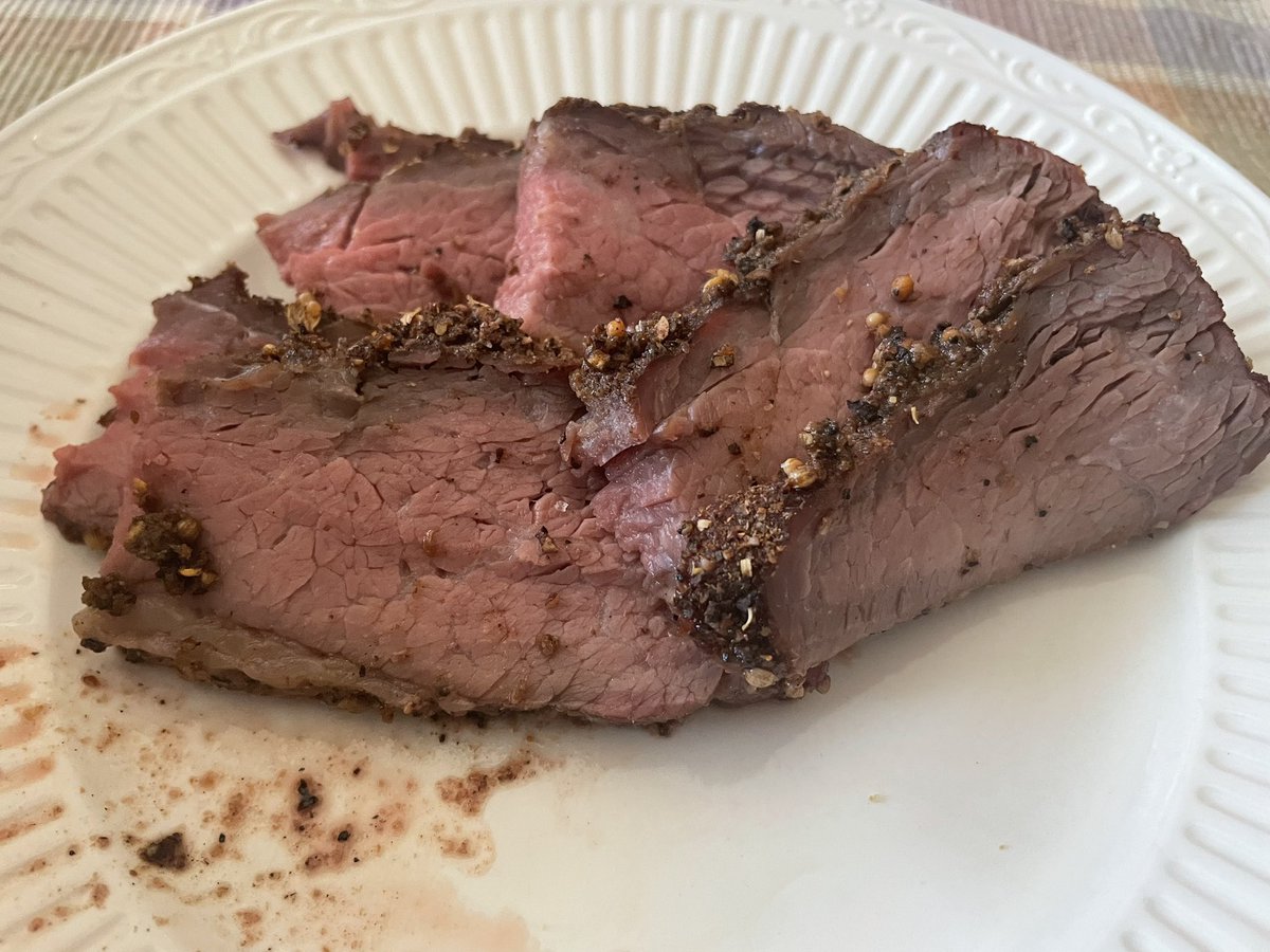 ChrisBabcock2's tweet photo. @WellsTexshark @DadsSeasonings @ChefGruel #Trisket https://t.co/pT5HhLFuIn