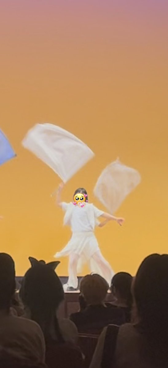HARE_Rain's tweet photo. #ものすて お疲れ様でした🥳
Dяops、monoTONE  number、スタッフとしておりました！
Dяopsは天才的メンバーと一緒にアクション頑張ったし、ナンバーは薫ちゃん先生、ちょびさん先生に教えてもらって旗頑張った✨✨
お二人の最後のステージにご一緒できて幸せでした🫶
#どろっぷす
#ものとーんなんばー https://t.co/xAlVgRYXg4