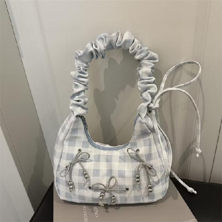 _anakayam's tweet photo. Cute gingham slingbag

A thread https://t.co/Zhx6HnV3cX
