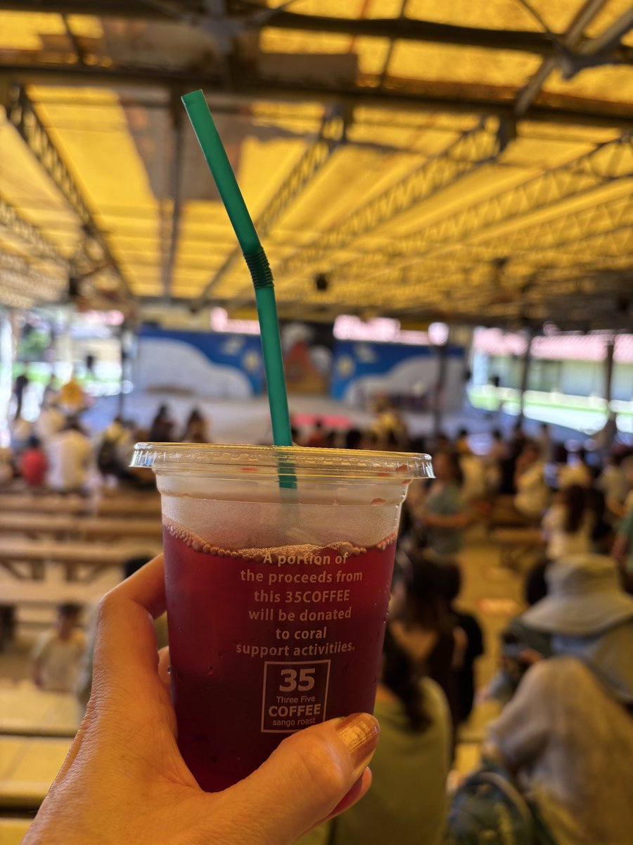 Y819M's tweet photo. エイサーショー始まるよ

ハイビスカス🌺ティー片手に https://t.co/38Bi4bmDdG