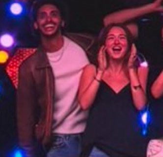 adelweeis's tweet photo. Logan and grace, please give us official selfie please, we're dying here!!!! https://t.co/ne0UsudCVn