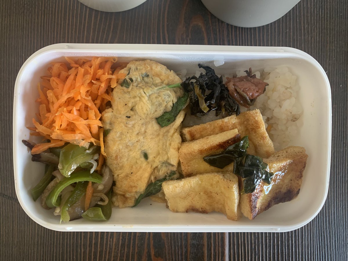 chienuts1's tweet photo. 月曜日お弁当。とりあえず！ https://t.co/fVtjLHh3G8