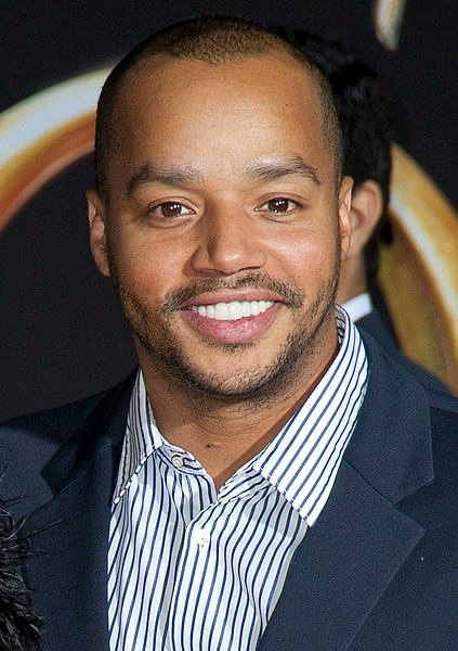 jones_est's tweet photo. Happy 52nd Birthday To Donald Faison! Donald Played Dr. Christopher Turk On Scrubs, Frank Jackson From Big Fat Liar, And Wilson From Good Boy. #DonaldFaison @frankiemuniz @amandabynes @LiamAiken_90 @zachbraff @JohnCMcGinley @SethGreen @kevin_nealon @CheechMarin @sarahchalke https://t.co/HP0sokDO4v