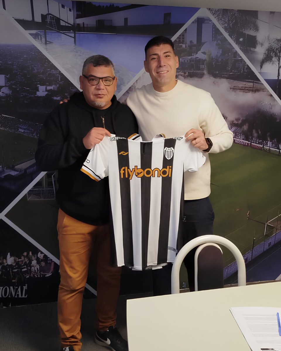 EstudiantesOK's tweet photo. Mateo Acosta se convirtió en nuevo jugador de Estudiantes.

El Pistolero vuelve a vestir la camiseta del Pincha. Llega en condición de libre y firmó su contrato por 18 meses.

¡Bienvenido otra vez al más grande de Tres de Febrero! 🤩

#ElPrimerEstudiantes https://t.co/IXz3pK56wF