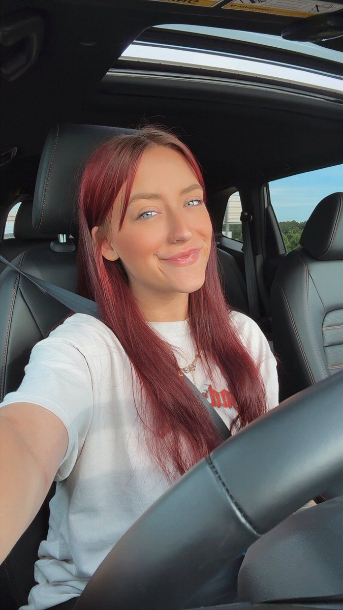 BreeLuxe_'s tweet photo. so like ik the subathon ended this morning. but.. I have two giveaways to do for you guys &amp; wanna drift my ferrari on forza 🏎️👀 

live doing both of those things: https://t.co/f5jl6GwBnx ✨ https://t.co/IRlAFpbMZd