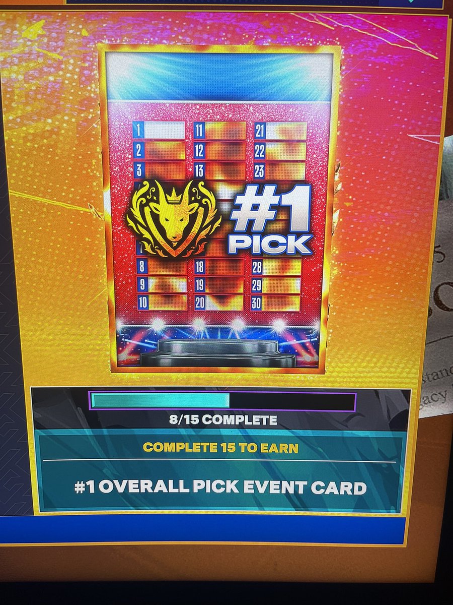 Curr's tweet photo. 2k dropped an entire set of Invincible pieces last year for one of the greatest free cards ever

Now's the time the devs ramp up free content they give us so we buy 2k27

I expect nothing less from them this year, give the community the BEST Festival of the year. @NBA2KMyTEAM https://t.co/JigQg2E7Aw