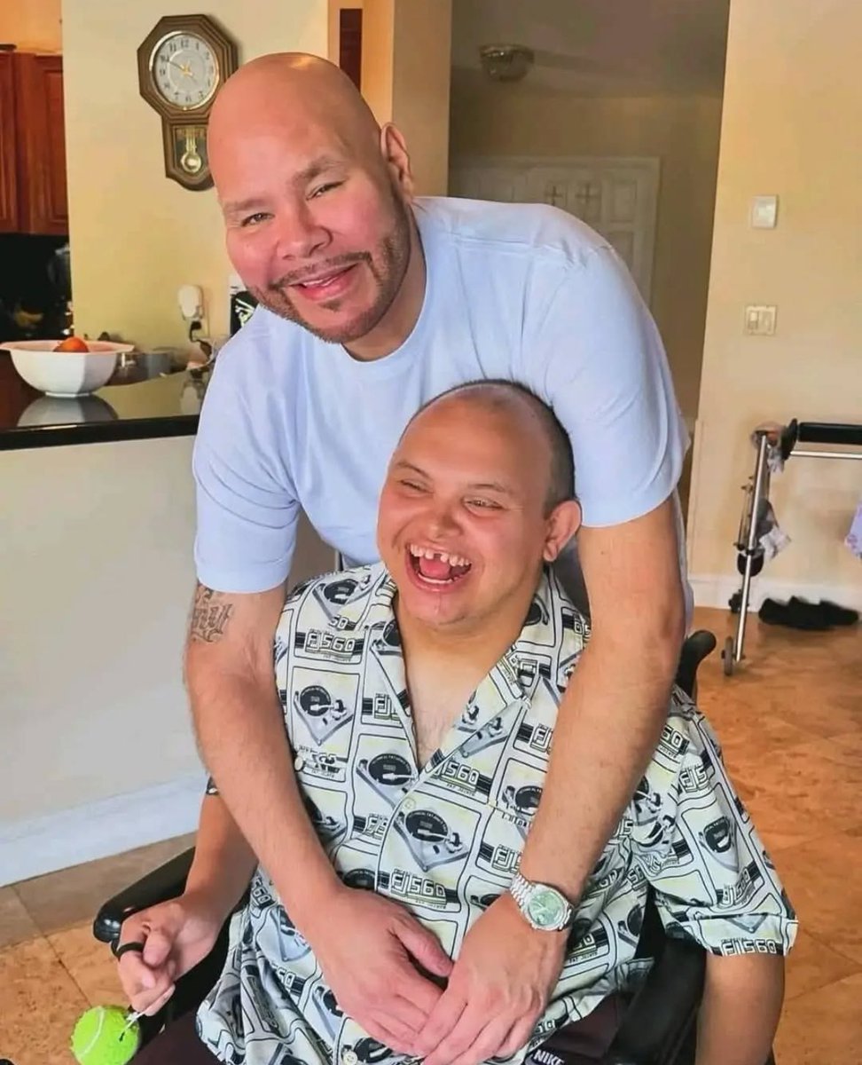 annamlulis's tweet photo. Rapper Joseph Cartagena, known as Fat Joe, became a father at 19 when his son was born with Down syndrome.

His mother wanted to place him for adoption. 

Joseph kept his son and raised him as a single father.

He didn’t see a diagnosis.

He saw a little boy worthy of love. https://t.co/HXGopNc75c