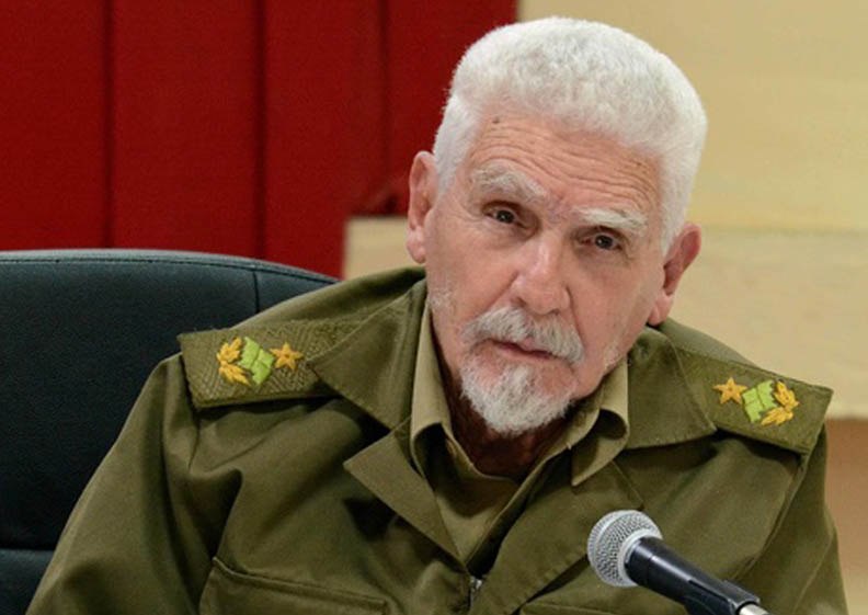 BequeMaya's tweet photo. 🕊️ El pueblo de Cuba abraza hoy su memoria con el respeto, el cariño y la admiración que se ganó en la primera línea del deber y el sacrificio. Su lealtad inquebrantable a Fidel, a Raúl y al pueblo cubano seguirá siendo escudo y guía para las presentes y futuras generaciones. https://t.co/w3kmzwvx9g