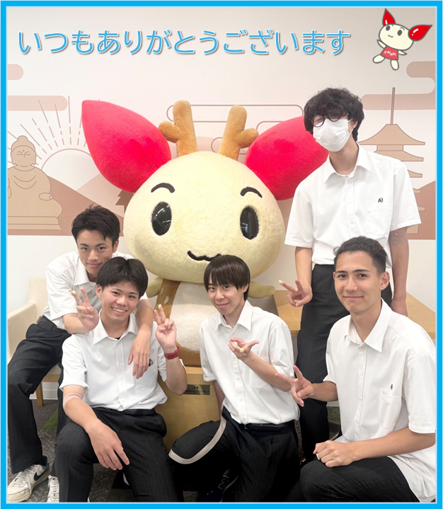 nara_kenketsu's tweet photo. #奈良県立大学付属高校 のみなさまありがとうございました。
終始賑やかで楽しかったです✨
今回は代表してお2人に感想を伺いました‼
「怖かったけどリラックスして献血ができました！」
「少しチクッとしたけど針が入ってからは痛くなかった😳」
次回もみんなで来てくださいね👏
お待ちしてます💁‍♀️ https://t.co/tcNhcPO8rz