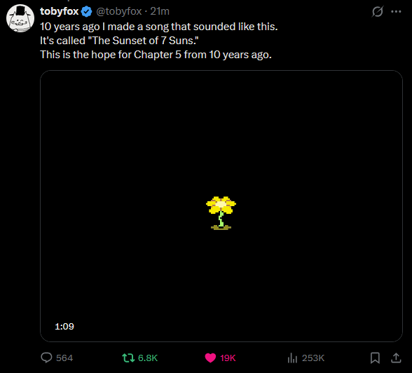 kitsunecubed's tweet photo. i love the contrast between twitter toby and bluesky toby https://t.co/AlrplhJggs