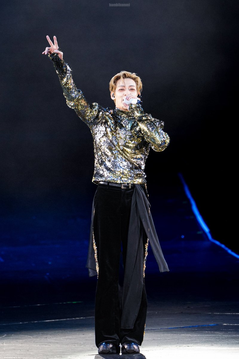 bambibammi97's tweet photo. 260621 THE TITANS CONCERT DAY2 ⚡️

#THETITANSCONCERT_D2
@BamBam1A #BamBam #뱀뱀 https://t.co/Qa5VLOHd5L
