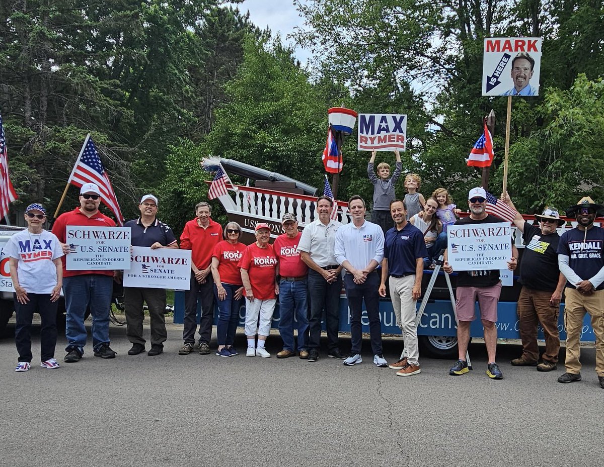 maxrrymer's tweet photo. Another great day at the North Branch Midsummer Days parade! Perfect weather, amazing people, and a state ready for change. 

My 3 campaign managers even joined me for this one. 🇺🇸 https://t.co/A2OTnWqK6s
