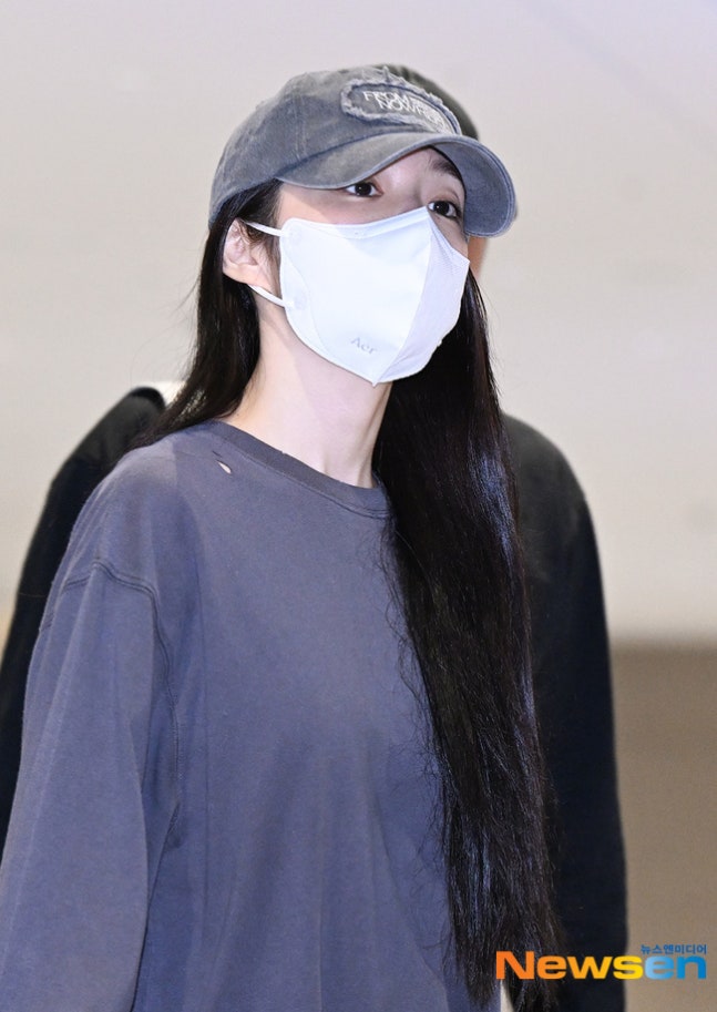 red velvet  アイリーン 中華　マカオ　十周年 コンサート　ポロライト PHOTO】Red Velvet アイリーン、ソロコンサートのマカオ公演を終えて帰国