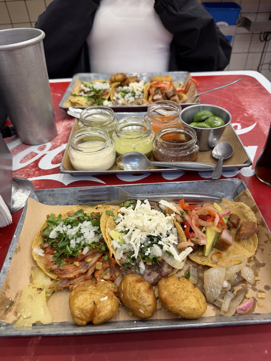 nogravy's tweet photo. Some photos from Mexico City I had to share. https://t.co/E3PrUfHJrv