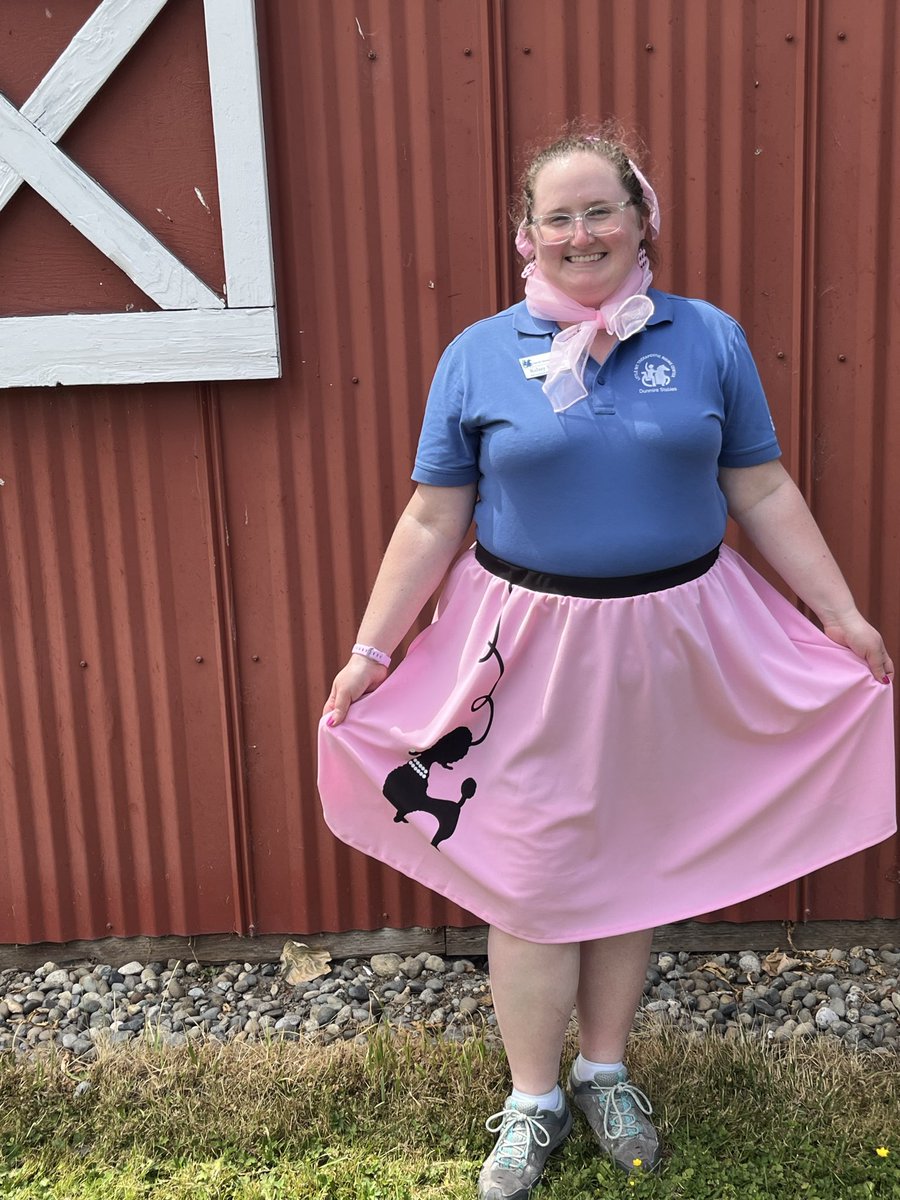 MillenialMulti's tweet photo. Horse show day! The theme was “through the decades”, so I had to go with a poodle skirt and accessories! 🥰 (plus the staff shirt and practical barn shoes lol) https://t.co/9j0AARAeJQ
