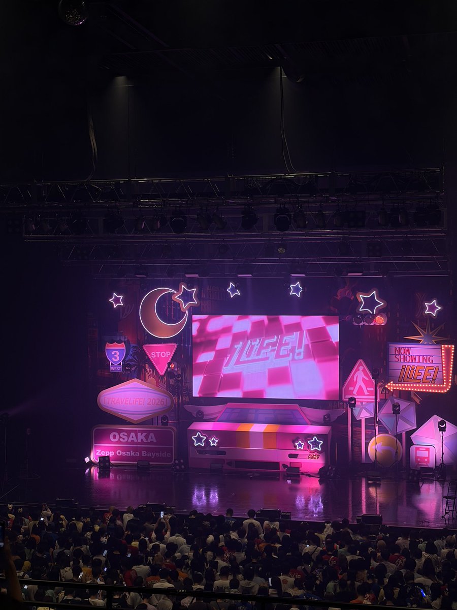 06denden09's tweet photo. 2026.06.05 大阪公演
みゅうちゃんデビューを機に初ワンマン🎤
めっちゃ楽しかったし幸せ空間すぎた( *・ω・)ノ💞
画面の中でキラキラしていた人達を近くで見れて夢のような時間だった🥹✨
また会いに行きたいなっ🫢 https://t.co/aKGt1oZDdi