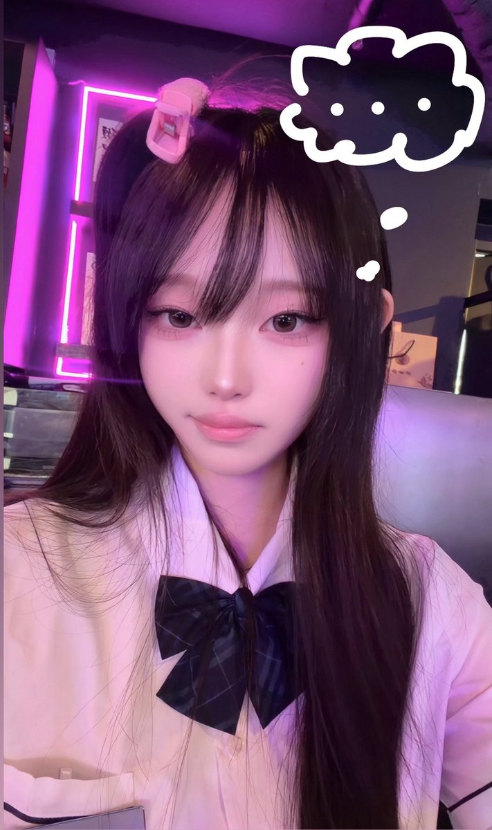 kkokoko1102's tweet photo. 흐으으음 https://t.co/ZAmoEYgPHt