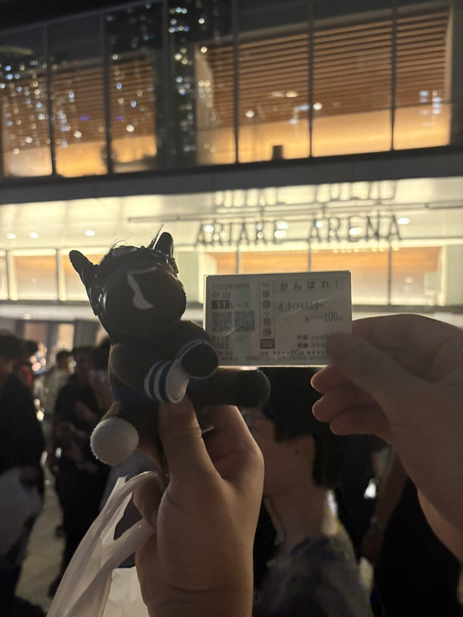 khg4_m's tweet photo. タイトルホルダーホテル出てロマンスカー乗ってようやく落ち着きましたタイトルホルダー
多分ロスとロンドンは無理なのでタイトルホルダー次は韓国と横浜かとタイトルホルダー
お会いした皆様タイトルホルダーお世話になりましたタイトルホルダー https://t.co/THqOSieHid