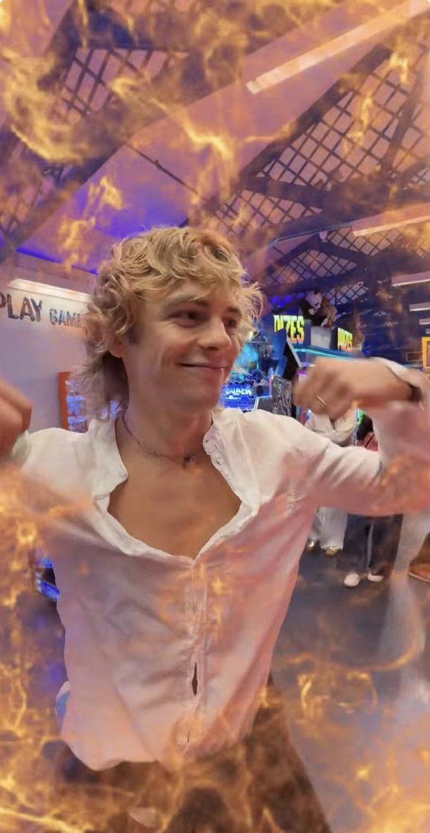 dreamyrosslynch's tweet photo. https://t.co/TPr0PVzDfW