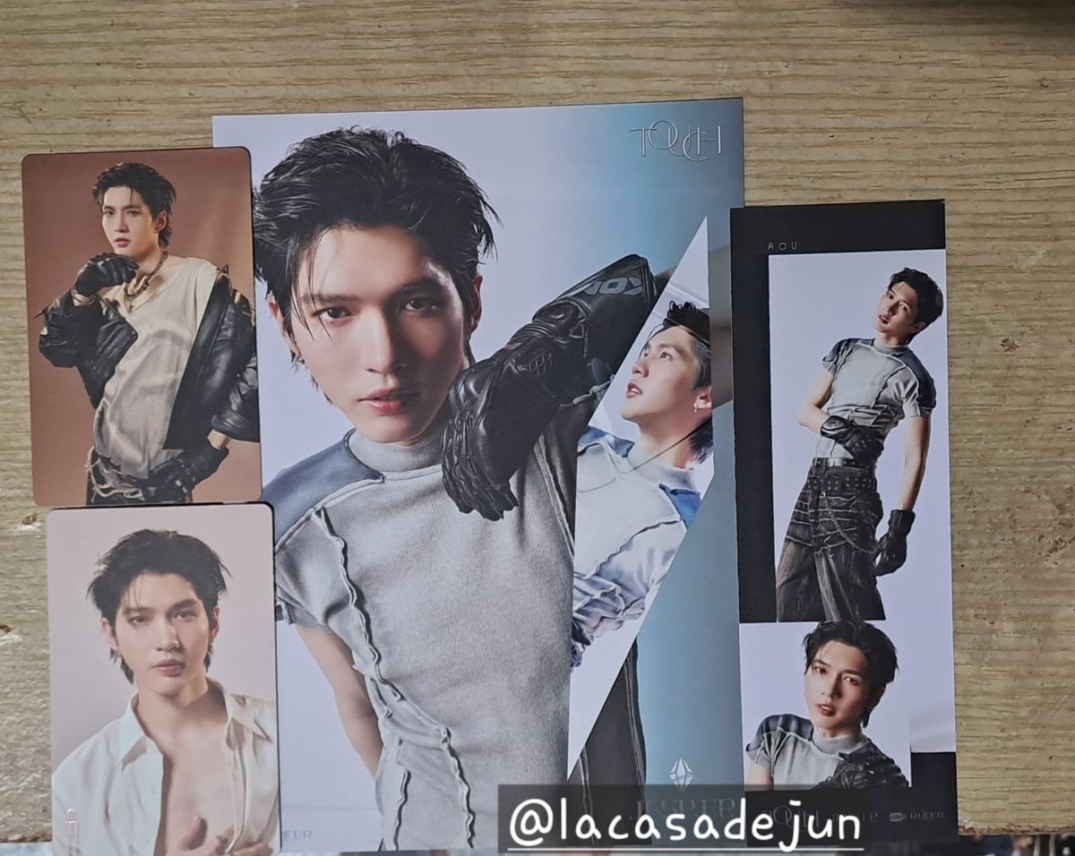 lacasadejun's tweet photo. #ths jasper touch photoset joong and aou set (60k per set)
Nagoya chimon 50k 
Tokyo book and surf 50k
Avail to nego, ready kamar yas https://t.co/xf0UqgjhvM