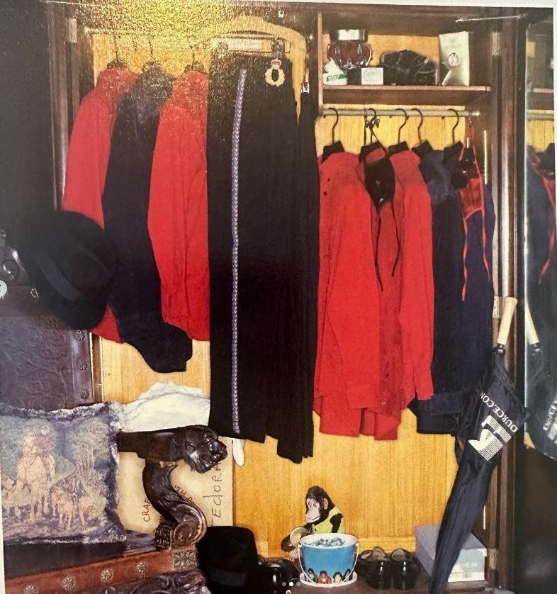 mjchewingum's tweet photo. michael's closet https://t.co/xReuONSJGb