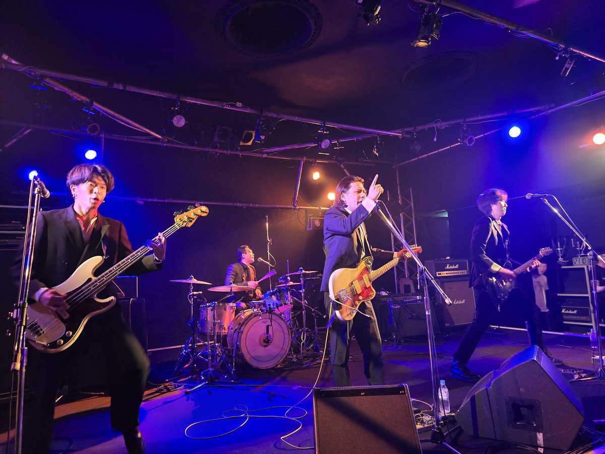 napiochan's tweet photo. そして札幌のSUPERNOW！
突き抜けたMotorcycle Bluesツアー旭川編！
期待通りフロアに通り突き抜けてった！
若さ溢れるライブはいつ見ても気持ちが良いです。
ハジーさんに気に入って貰えて良かった！ https://t.co/FQ9Oo0IrCW