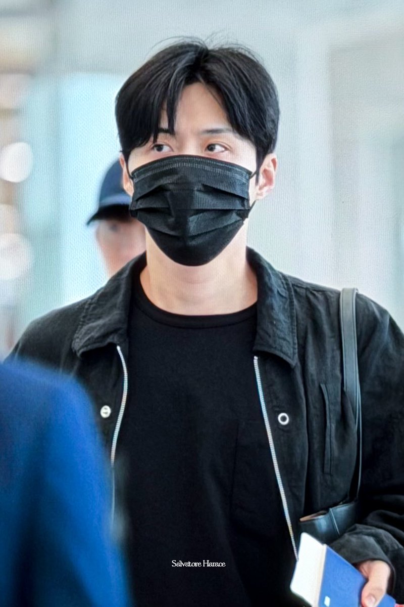 SalvatoreHarace's tweet photo. 260622 BKK

#김선호 #kimseonho https://t.co/ETZCdJF75K