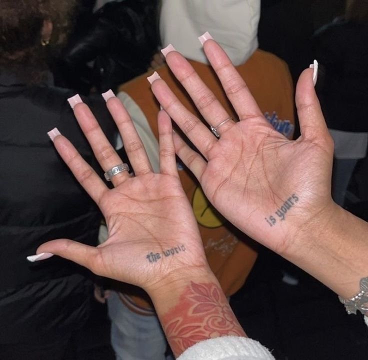 galactamelanin's tweet photo. palm tatts https://t.co/M7LMZWmrbG