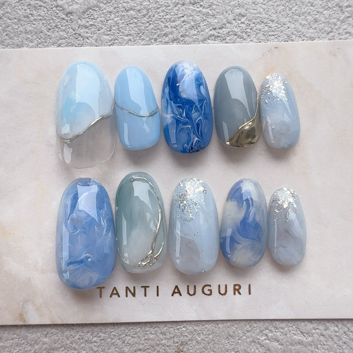 834_nail's tweet photo. 紫陽花のような爽やかなブルーでまとめたネイルチップ
くすみトーン、パステルトーン、ネイビーも少しいれて、ブルーのお祭り🪅

creema、minne、Amazon、BASE
【N-MARKET】���ネイルチップ販売中

#ネイル
#ネイルチップ
#ネイルチップ販売
#ネイルチップ通販 https://t.co/DQFBN1WYCH
