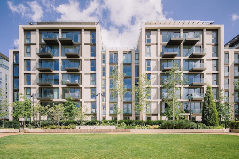 PrimeResi's tweet photo. London Square buys 800-home Earl’s Court scheme https://t.co/DYJeLijkDW https://t.co/7JvJhqYjPC