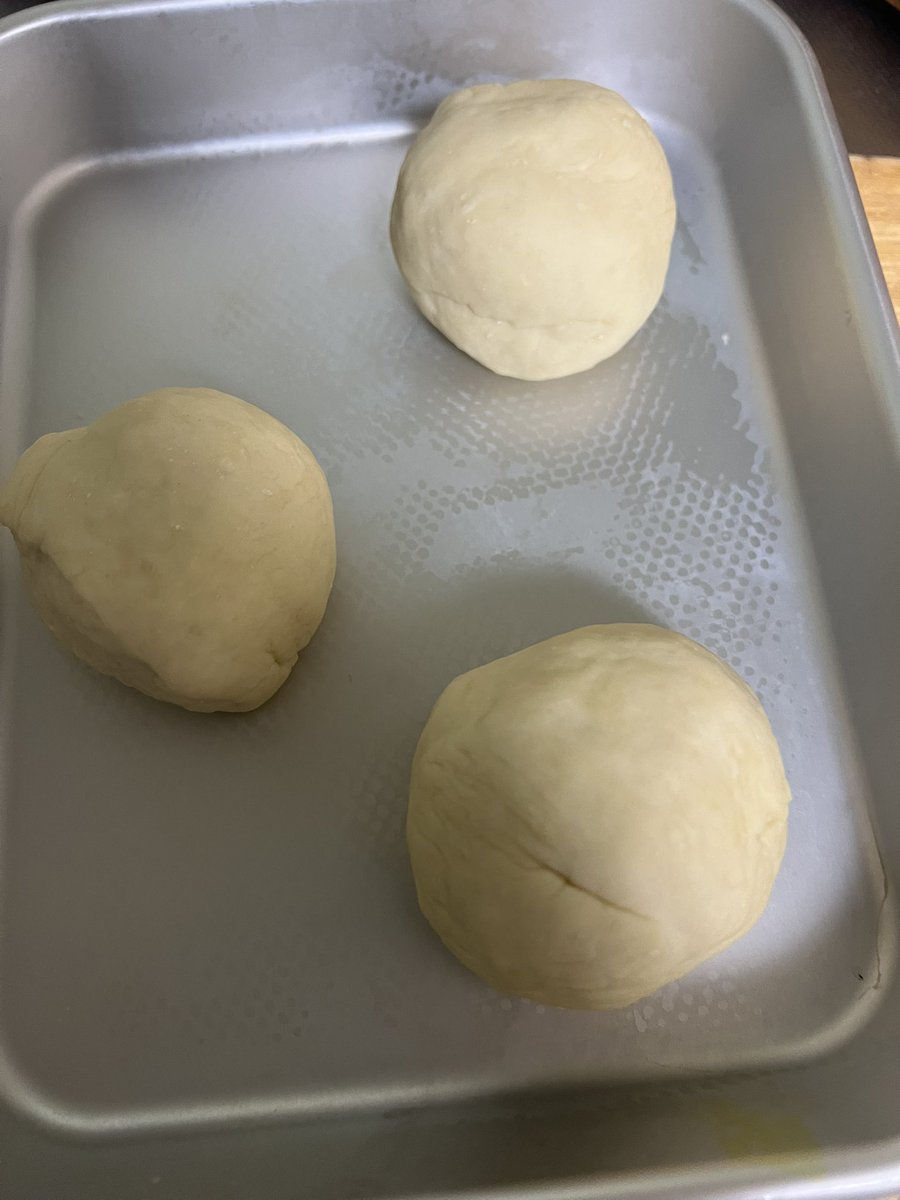 akadonko2's tweet photo. 昨日作ったマルゲリータ🍕 https://t.co/lMAQlz4Hi6