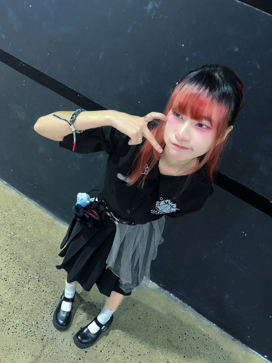 mion_deadkat's tweet photo. — หมั่นเขี้ยวมั้ยนะ ? 👉🏻👈🏻
#MionDEADKAT #DEADKAT #BlackatRecords https://t.co/eqDJEkRFBO
