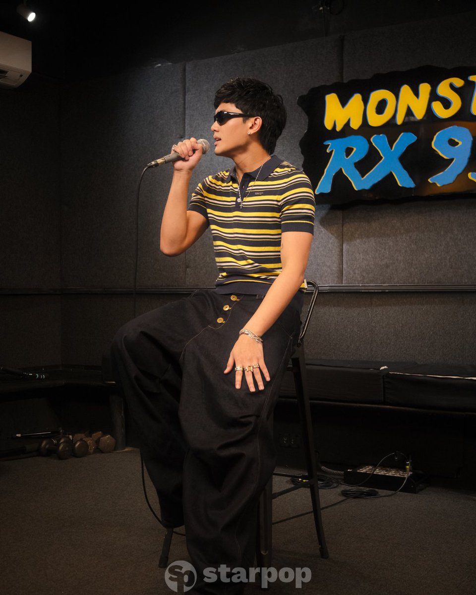 StarPopPH's tweet photo. #JARREN stopped by Monster RX 93.1 for an exciting chat, where he shared stories about his music, recent projects, and what's next on his journey.
Thanks to Monster RX 93.1 for having him! ๐ค
#StarPopPH #PinakaPretty #GOTCHU https://t.co/SDivtv53Ma