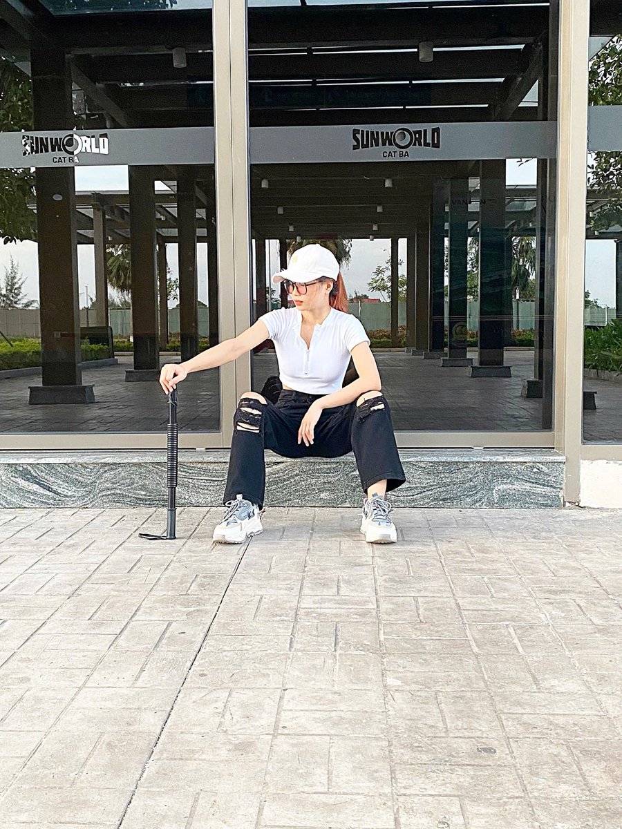 ThuHa090326's tweet photo. Cố gắng hơn mọi ngày để tốt hơn🌸❤️
 Thể dục buổi chiều xíu cho khoẻ ha 🤭🤭🤭 https://t.co/ejidXHa0II