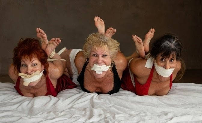 SandoliFabrizio's tweet photo. Triple old milfs bondage. https://t.co/UDmgwr1mFK