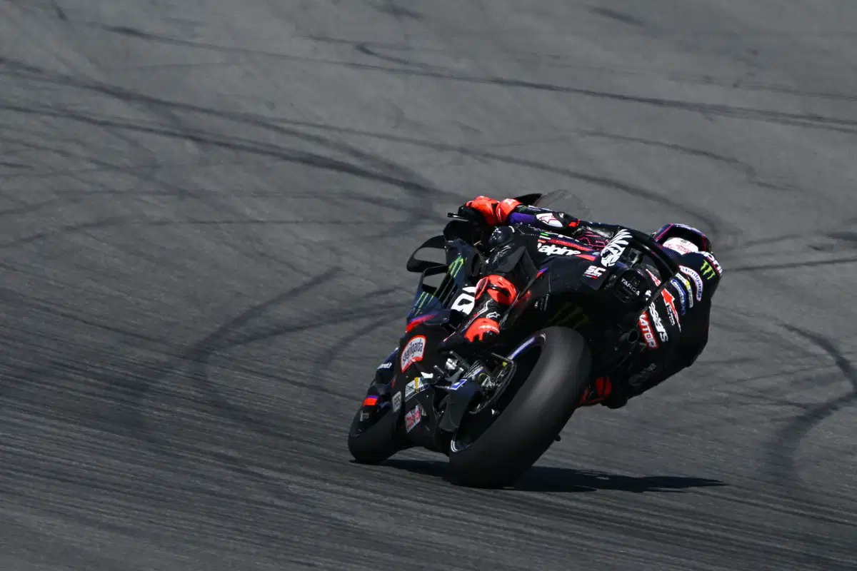 SuL_GP's tweet photo. قال خورخي مارتين بعد جائزة برنو الكبرى في ال#MotoGP:

"لقد فقدنا الاتجاه. لا أعرف السبب، لكن علينا أن نفهم ما الذي يحدث."

واعترف بطل العالم بأن أبريليا ابتعدت كثيرًا عن المستوى الذي يسمح لها بمنافسة دوكاتي، https://t.co/R1joHegs1B