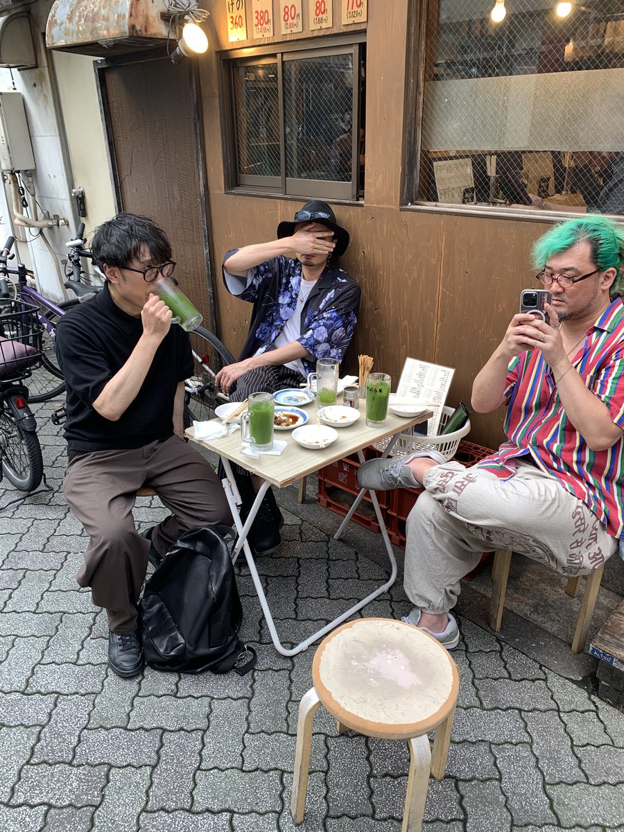 AMP9_official's tweet photo. 【NEWS】
二曲レコーディングほぼ完成打ち上げ！
お披露目までもう少し！
みんなのコメントがお披露目のスピードを早める…っ！！！ https://t.co/lniMmjd6F0