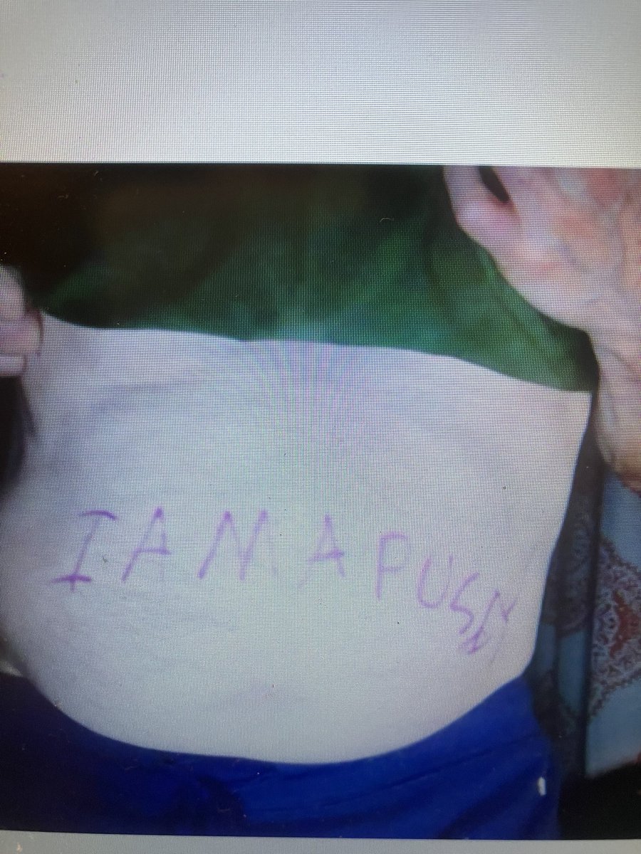 IrishkaAna's tweet photo. pussy slut https://t.co/Z5iWyL4wHk