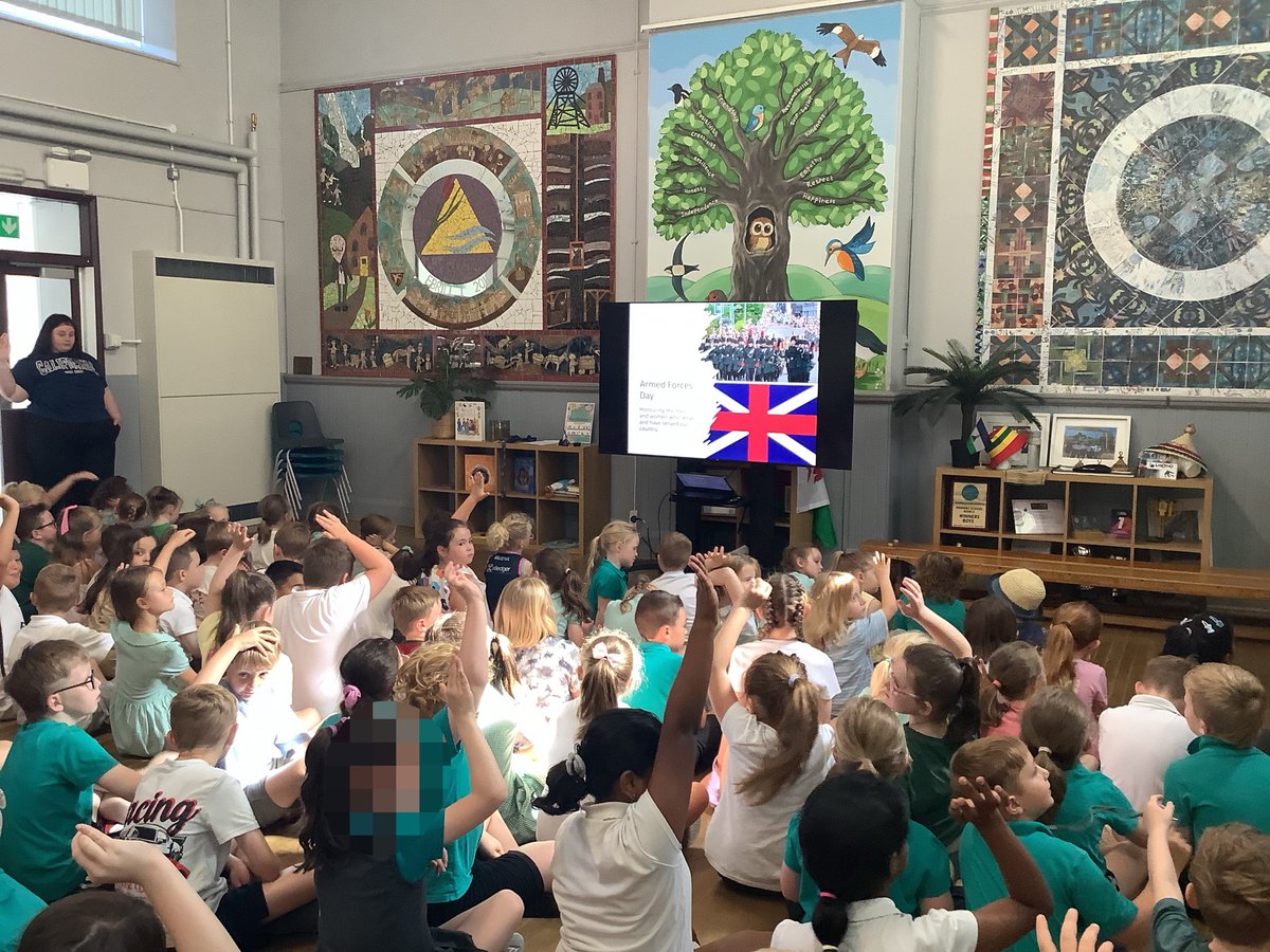 tynywernp's tweet photo. Our pupils enjoyed a special Armed Forces Day assembly today, learning about the important role our Armed Forces play and reflecting on the values of service, teamwork and dedication. 🇬🇧 https://t.co/y1kqJqlI8z