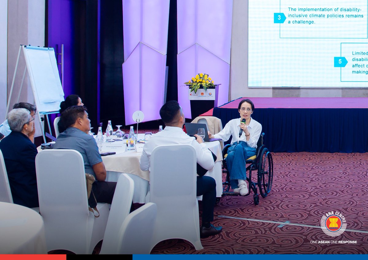 AHACentre's tweet photo. A warning only saves lives when people understand it, trust it, and know how to act.

From 8–10 June 2026 in Da Nang, Viet Nam, 64 representatives from 11 ASEAN Member States National Disaster Management Organisations and National Hydrometeorological Services, Civil Societies Organisations, Red Cross/Red Crescent National Societies, and partners came together for the Regional Capacity Building on Inclusive Early Warning Messaging. (1/2)

#OneASEANOneResponse #ASEANBRACE #EarlyWarningForAll #inclusiveearlywarning @CanadaASEAN
